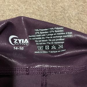 ZYIA Metallic plum Leggings